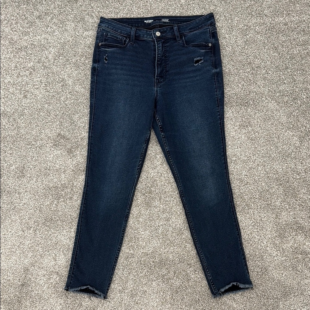 Old Navy rockstar, super skinny crop denim jeans